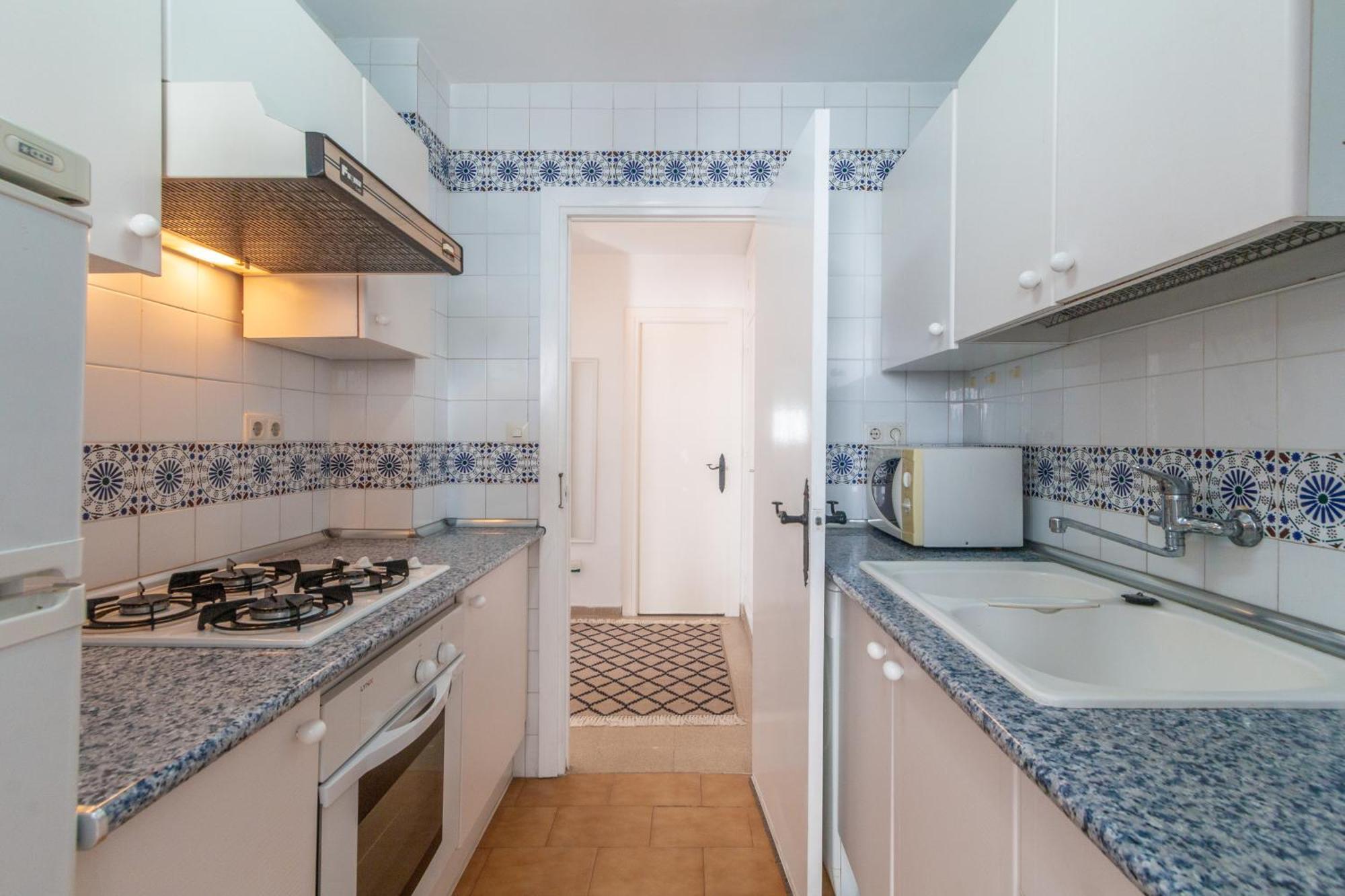 Close To The Beach, 5 Minutes Walk San Luis de Sabinillas Ngoại thất bức ảnh