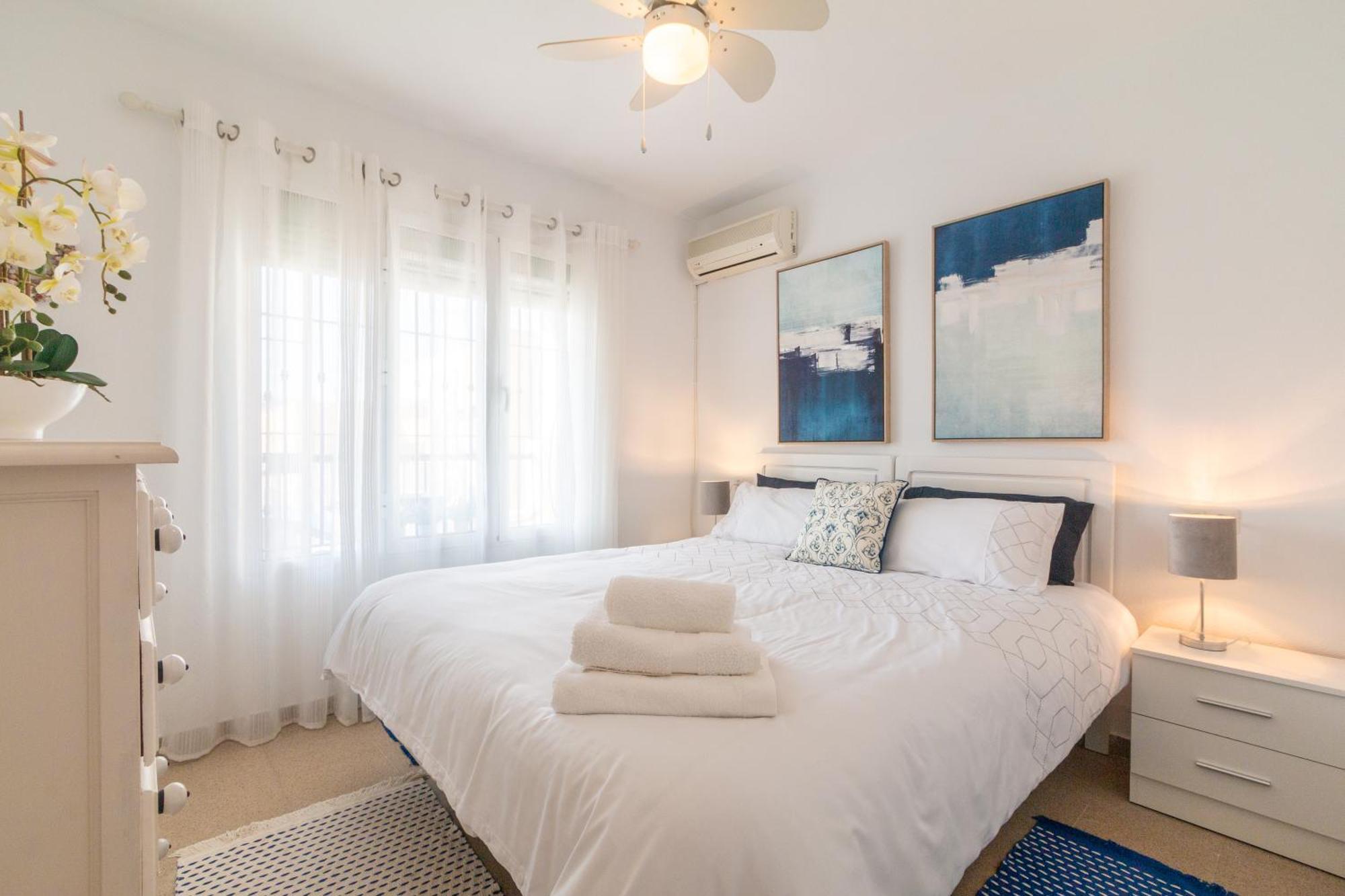 Close To The Beach, 5 Minutes Walk San Luis de Sabinillas Ngoại thất bức ảnh