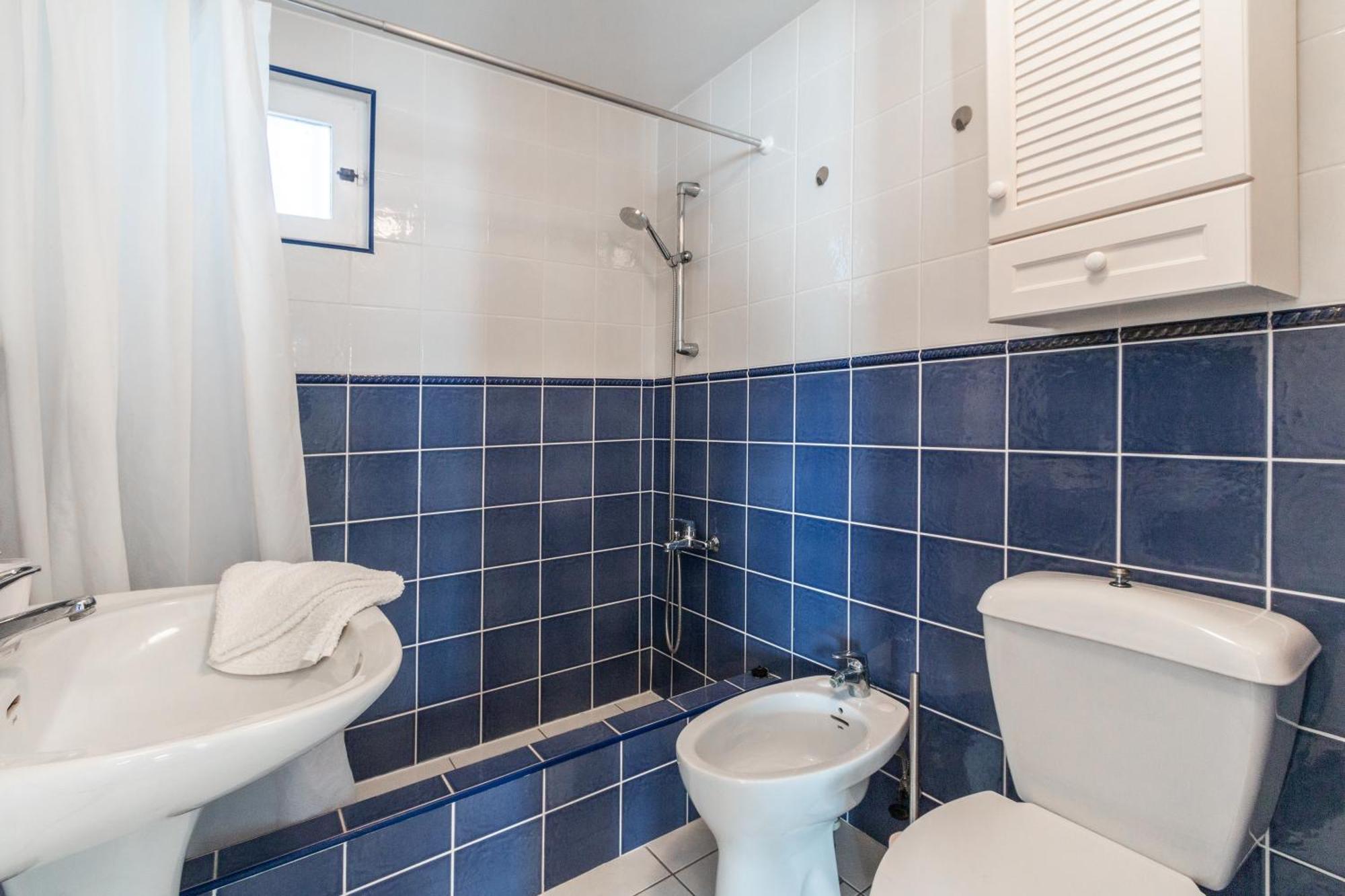 Close To The Beach, 5 Minutes Walk San Luis de Sabinillas Ngoại thất bức ảnh